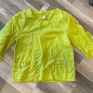 Focus shirt size small